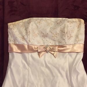 Strapless Gold & White Dress ✨